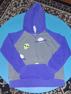 Gigi + Jax By LuLaRoe Blue and Gray Alien UFO Hooded Sweatshirt